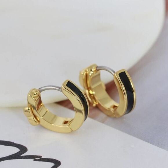 NWOT Tory Burch Gold, Black Small Sheriff T Huggie Hoop Earring’s - Picture 4 of 7